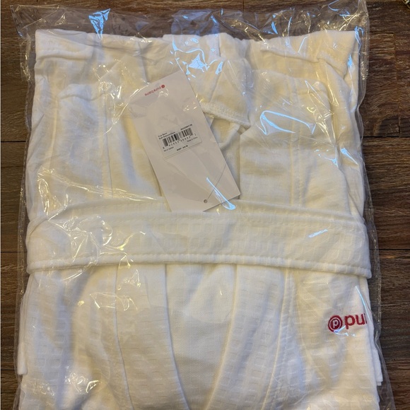 Pure Barre White Robe - Picture 2 of 2